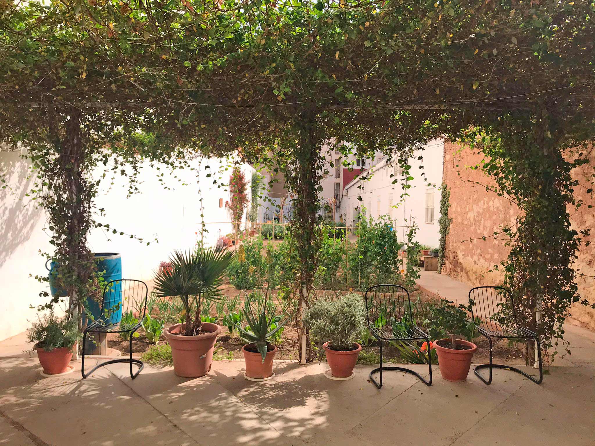 Jardín en el Centro Mambré.